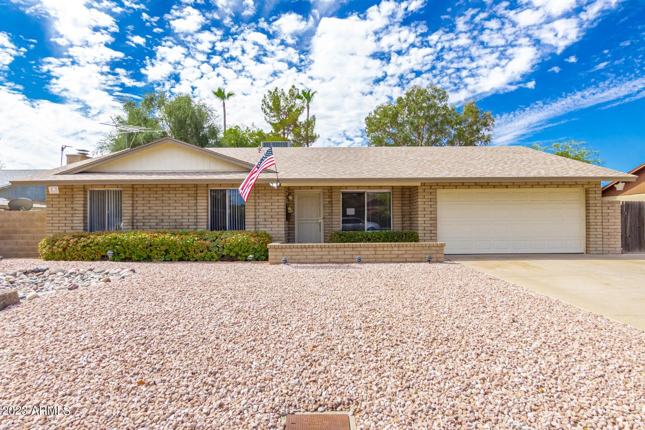 4517 E Kelton Ln., Phoenix, AZ 85032