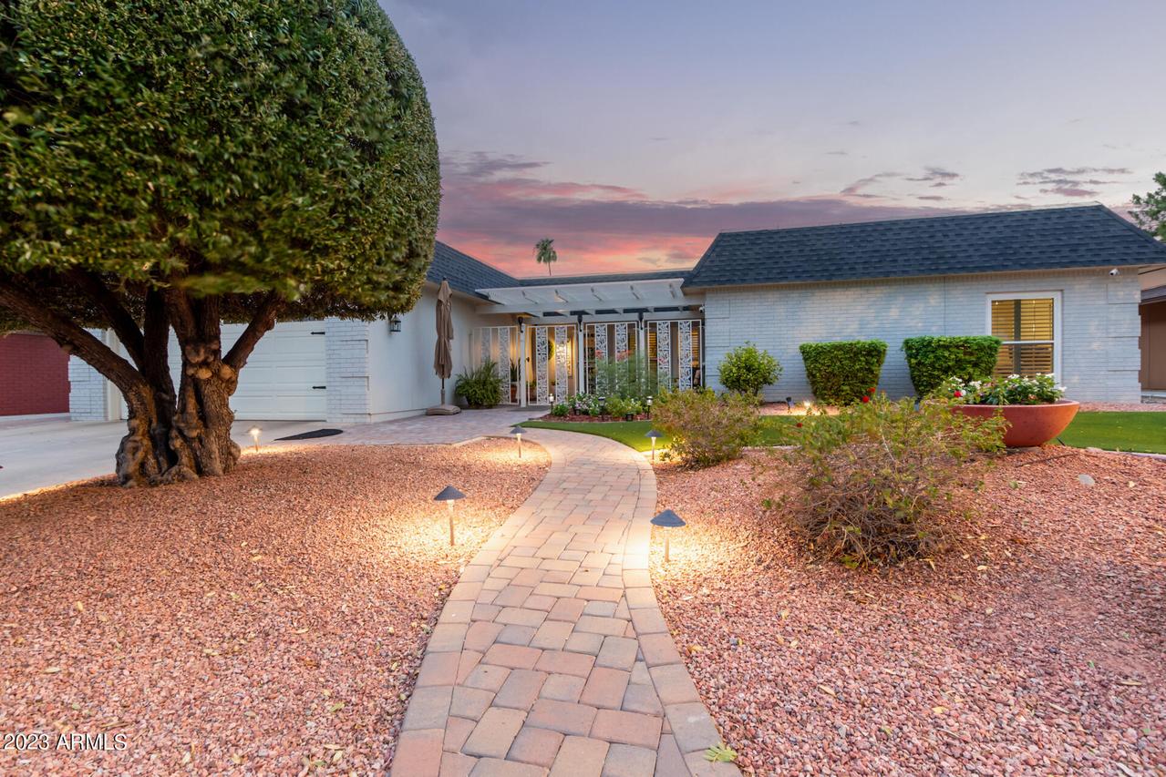18830 N Palo Verde Dr., Sun City, AZ 85373