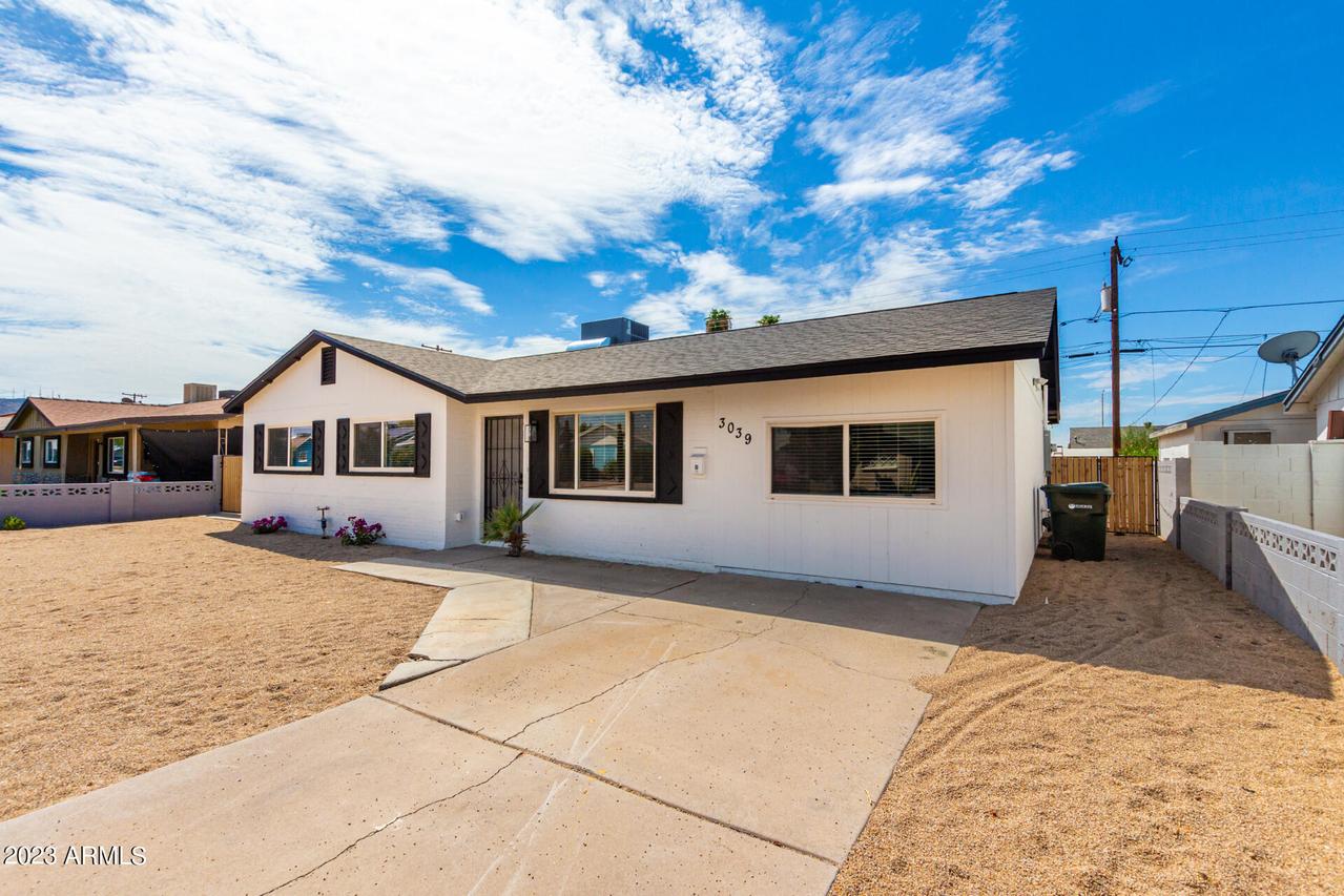 3039 W Corrine Dr., Phoenix, AZ 85029