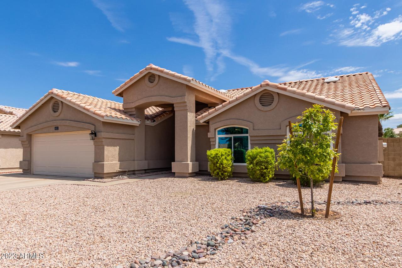 1621 W Butler Dr., Chandler, AZ 85224