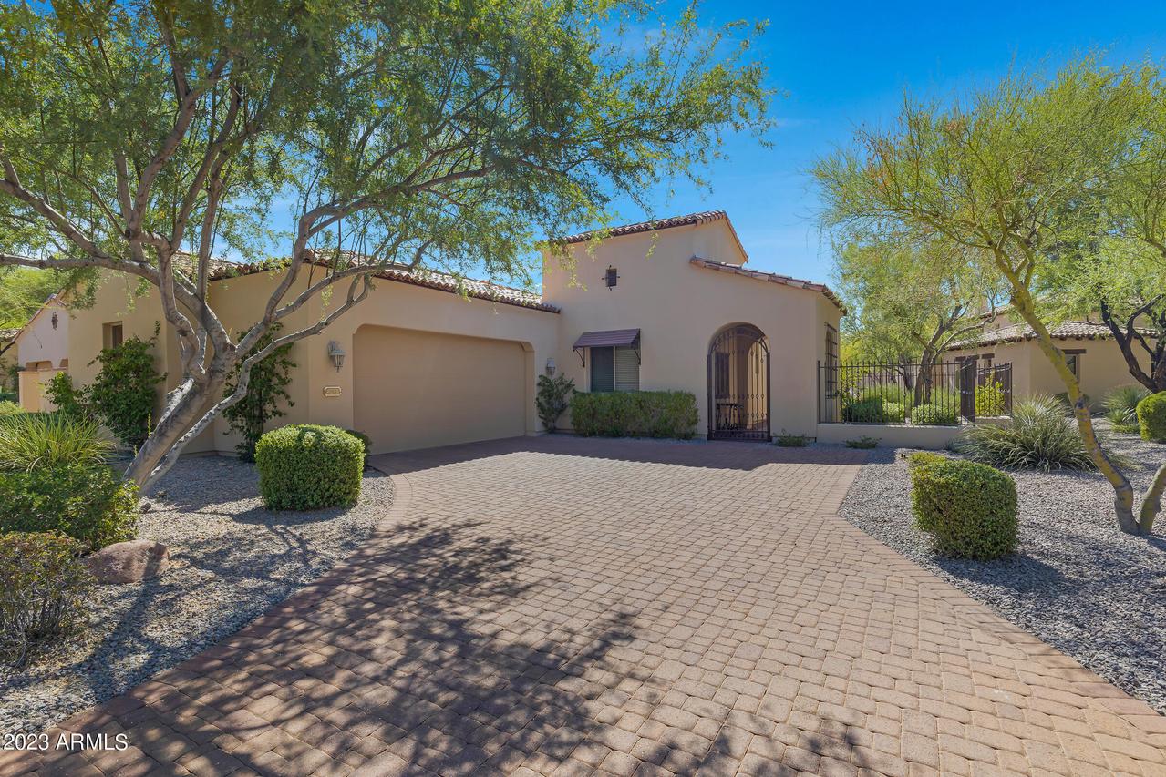 3041 S First Water Ln., Gold Canyon, AZ 85118