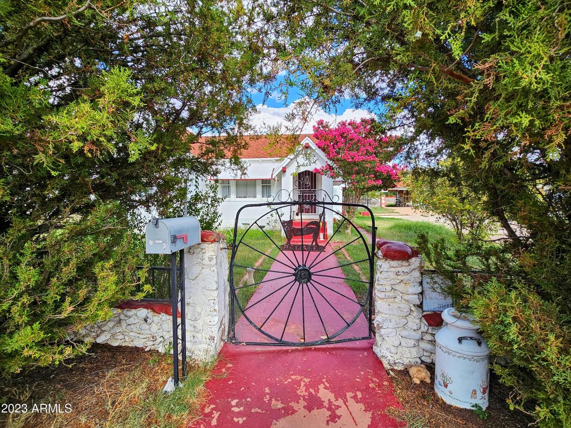 608 Hovland St., Bisbee, AZ 85603