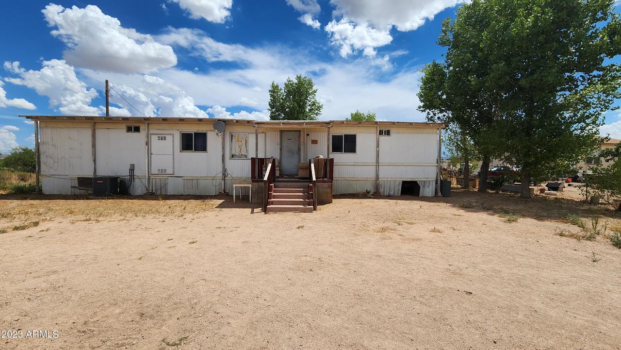 5629 W Corral Dr., Willcox, AZ 85643