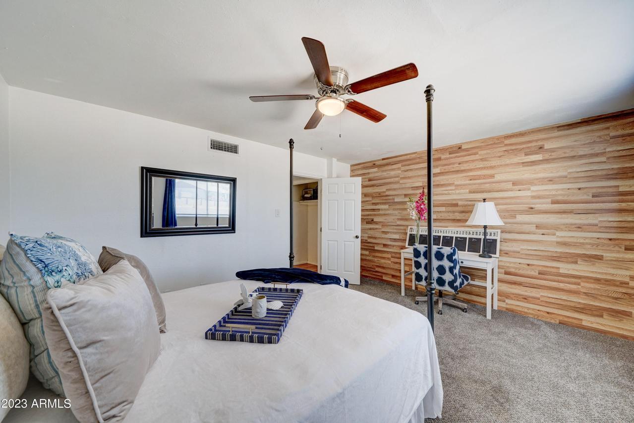 3810 N Maryvale Pkwy. #1050, Phoenix, AZ 85031