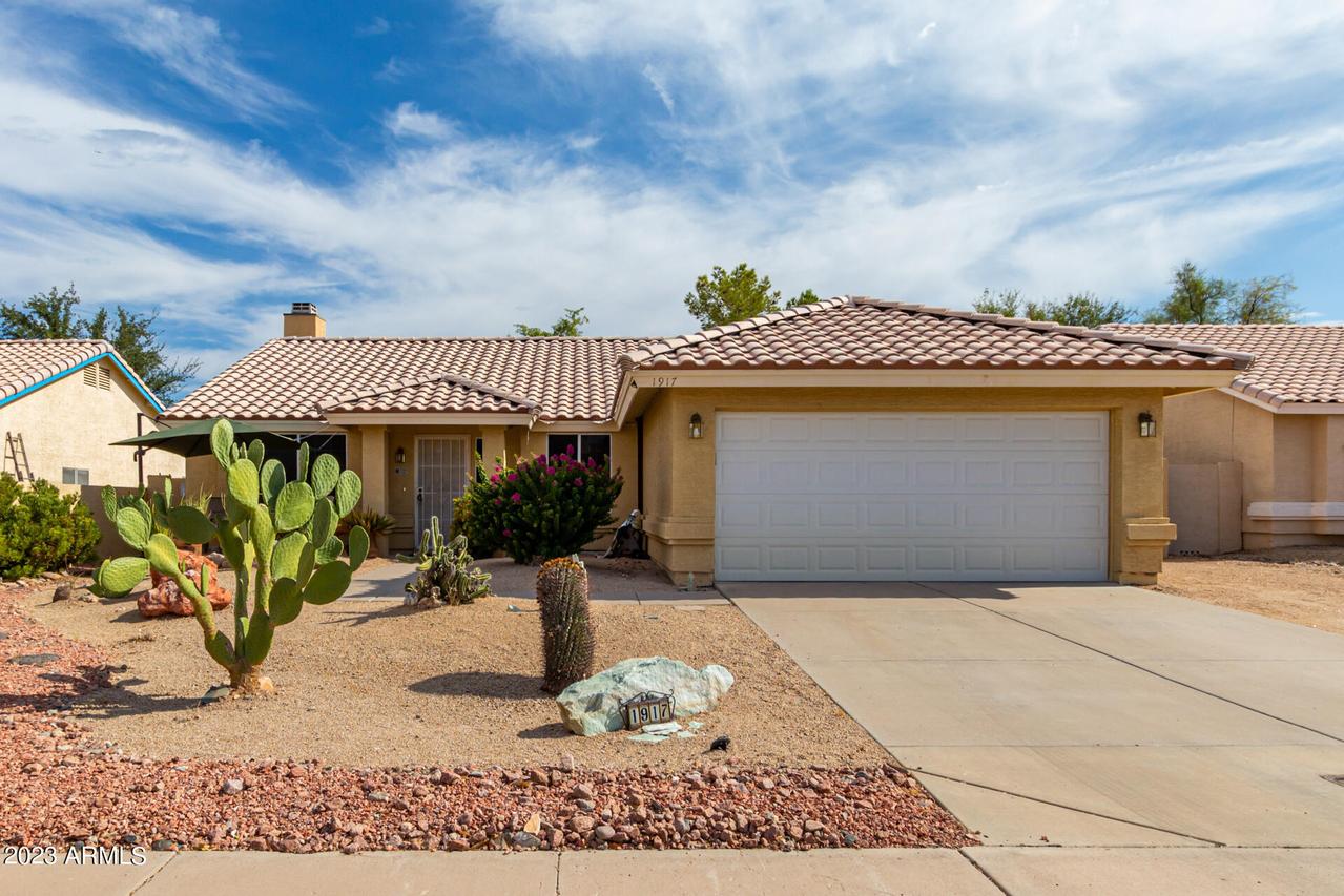 1917 E Ludlow Dr., Phoenix, AZ 85022