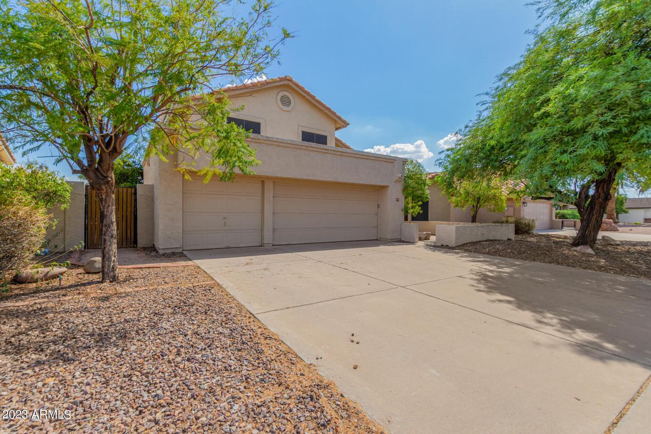 177 W Caroline Ln., Tempe, AZ 85284