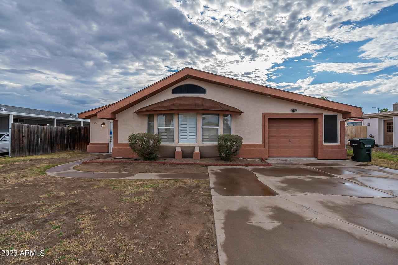 15433 N 17th Dr., Phoenix, AZ 85023