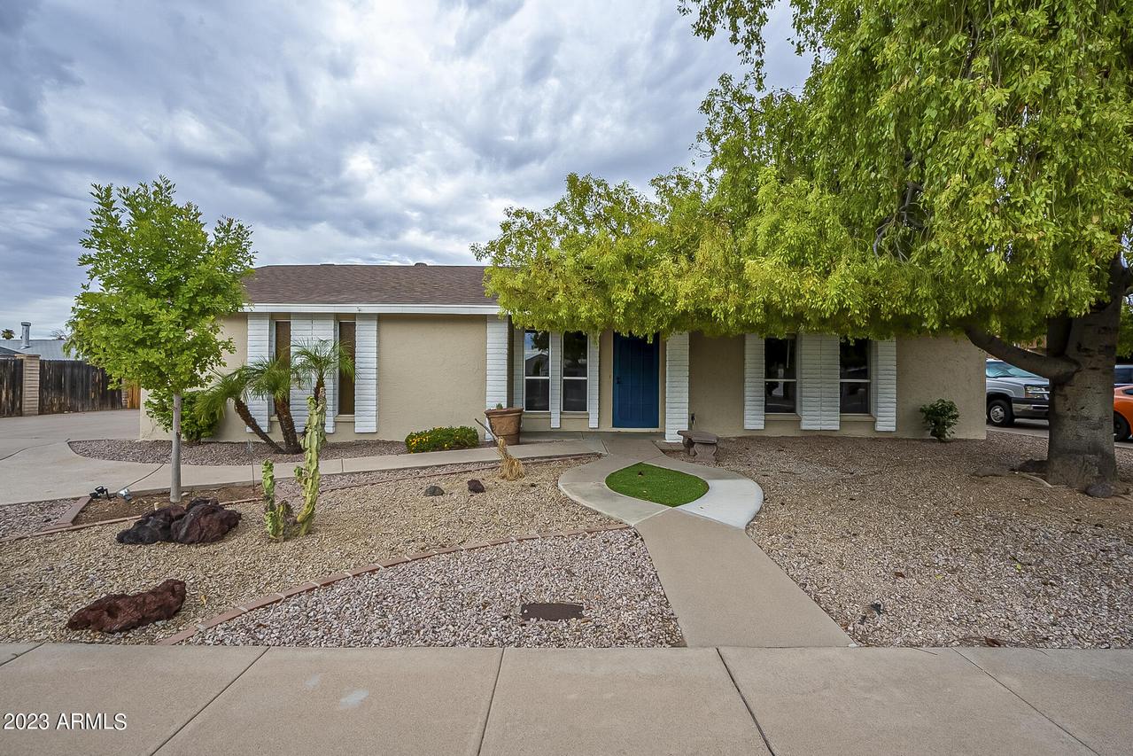 516 N Loma Vista, Mesa, AZ 85213