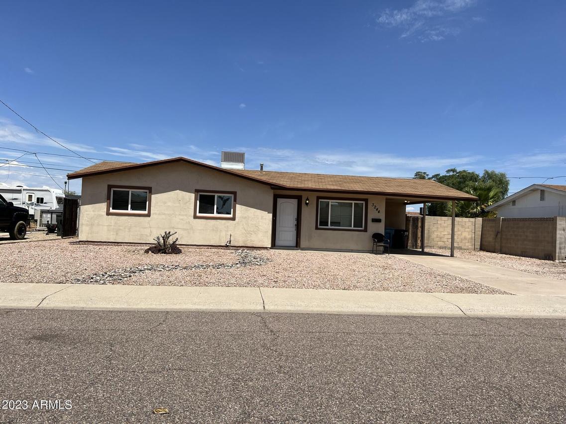 3244 E Hillery Dr., Phoenix, AZ 85032