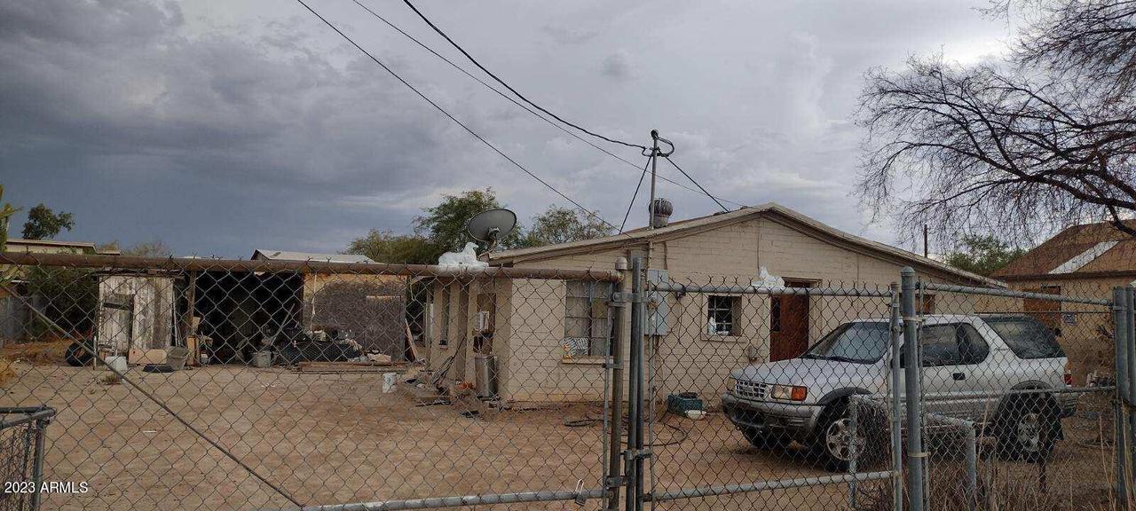 5725 E Calle Sonora, Guadalupe, AZ 85283