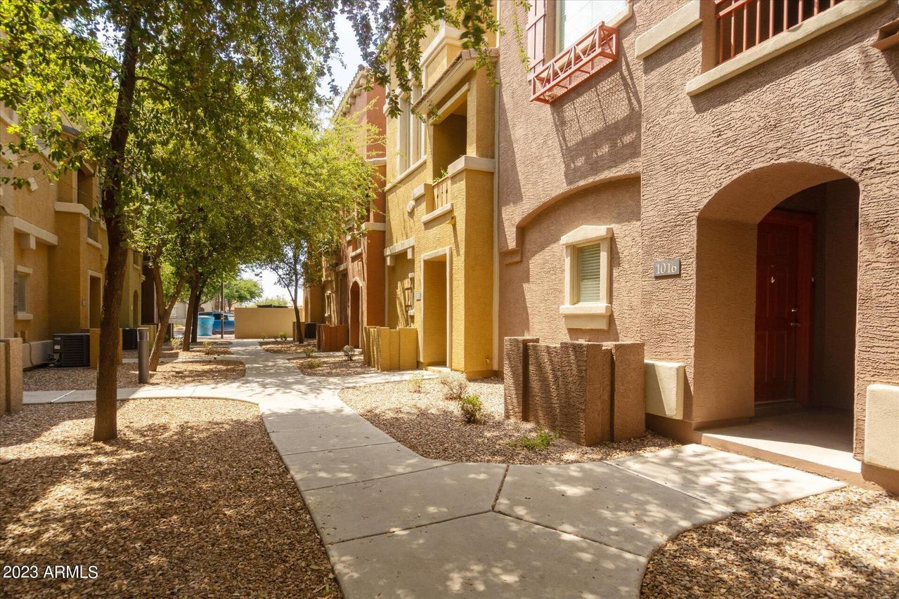 240 W Juniper Ave. #1016, Gilbert, AZ 85233