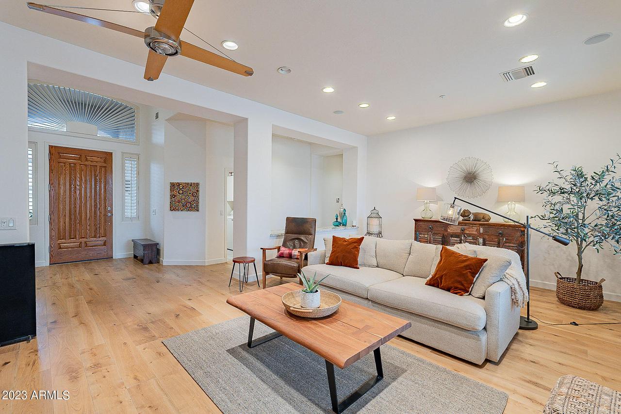 10649 E Butherus Dr., Scottsdale, AZ 85255
