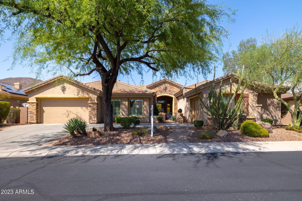 41913 N Signal Hill Ct., Phoenix, AZ 85086