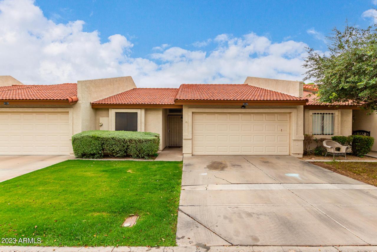 9125 N 68th Ln., Peoria, AZ 85345