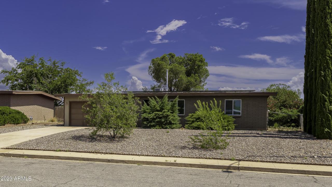 1625 Paseo La Paz, Sierra Vista, AZ 85635