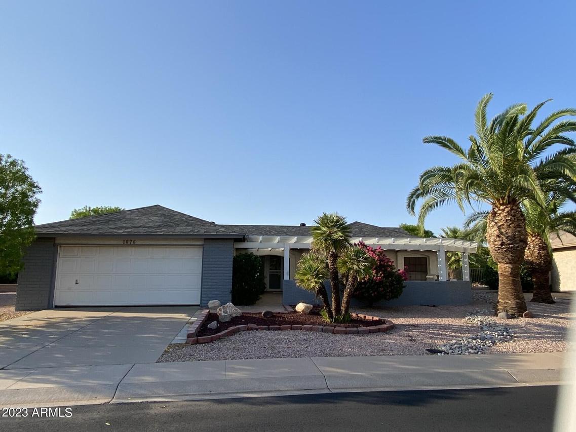 1876 Leisure World, Mesa, AZ 85206