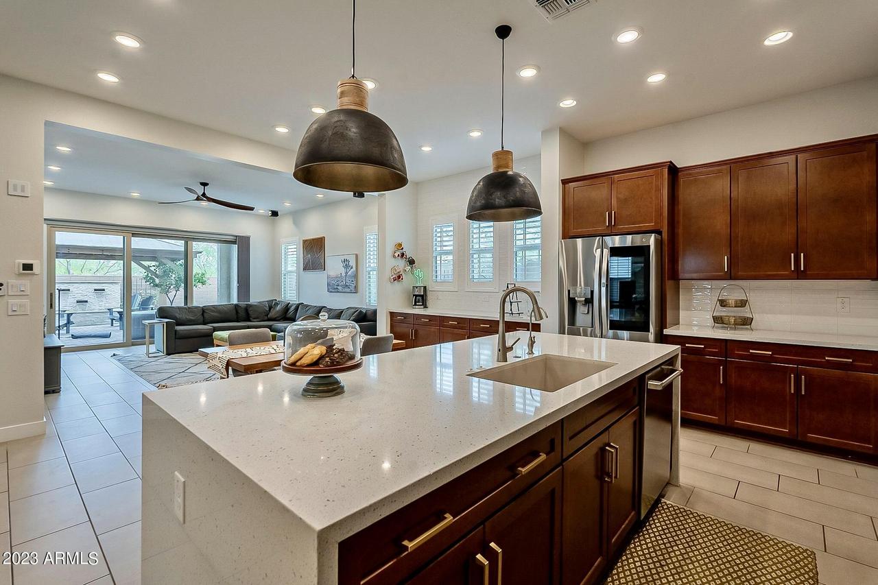 22228 N 34th Pl., Phoenix, AZ 85050