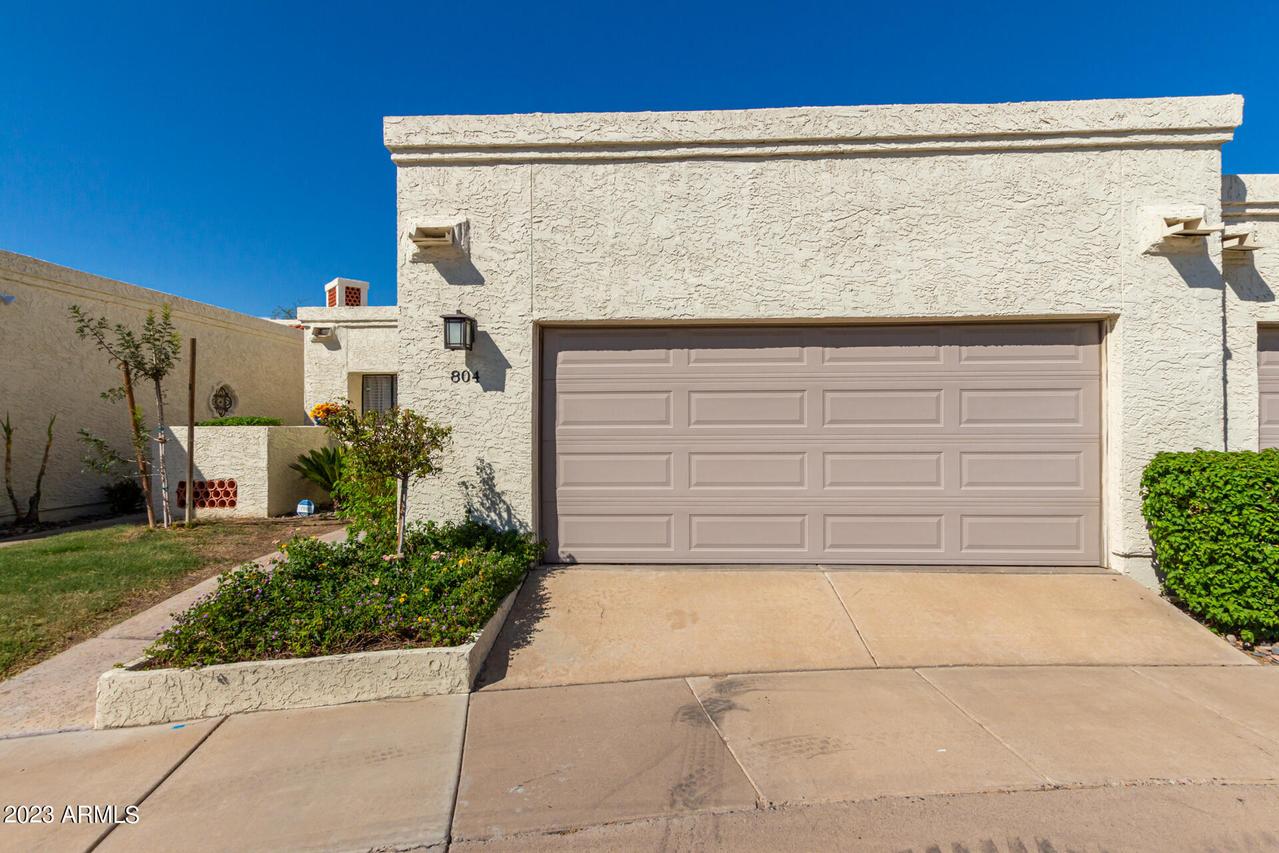 804 E Corte Oro, Phoenix, AZ 85020