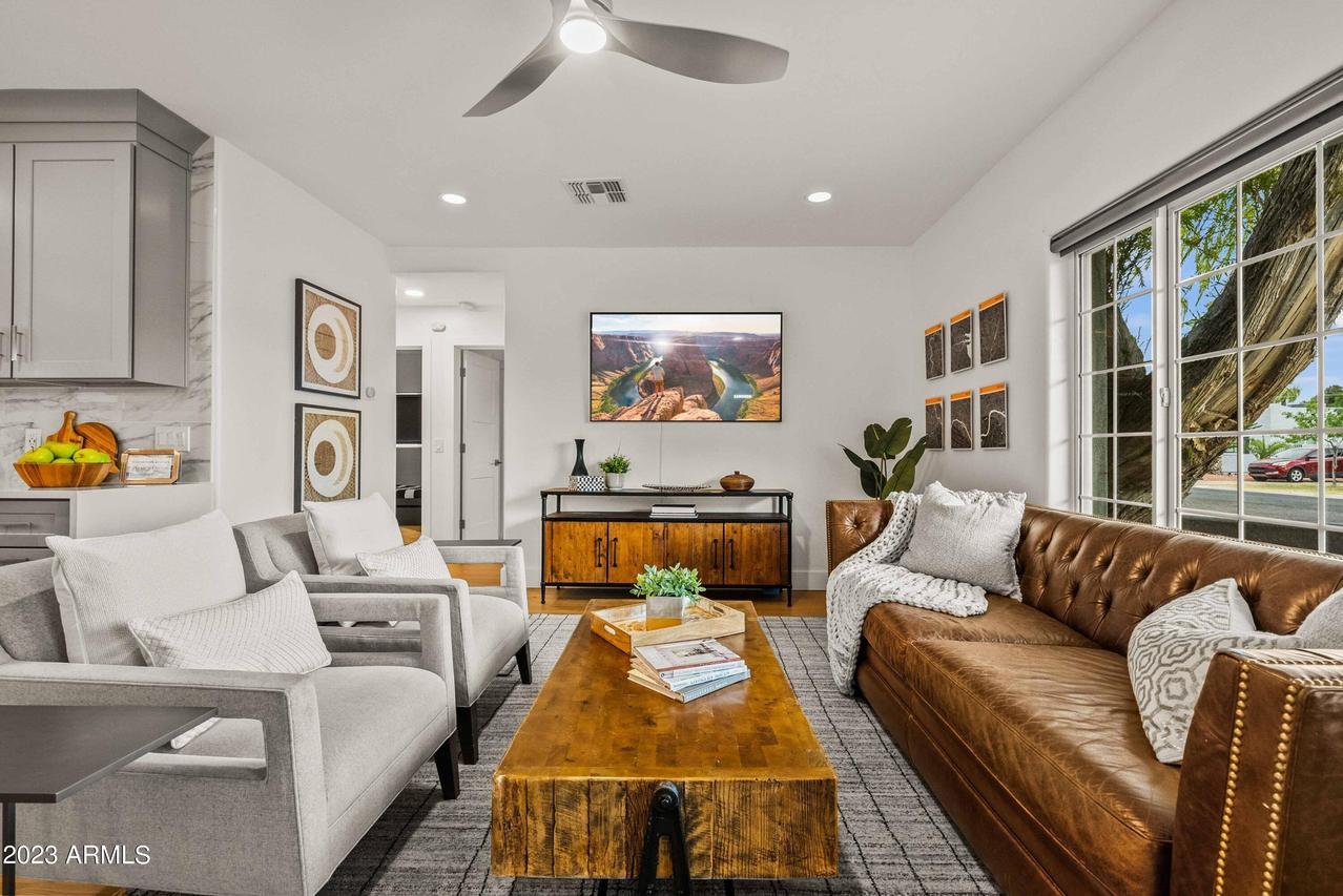 4526 E Heatherbrae Dr., Phoenix, AZ 85018