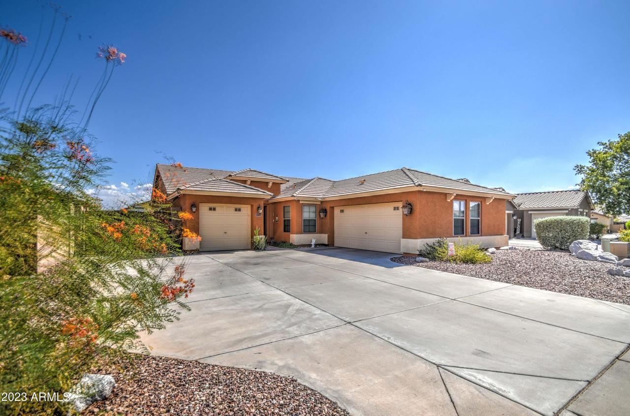 25647 W Rio Vista Ln., Buckeye, AZ 85326