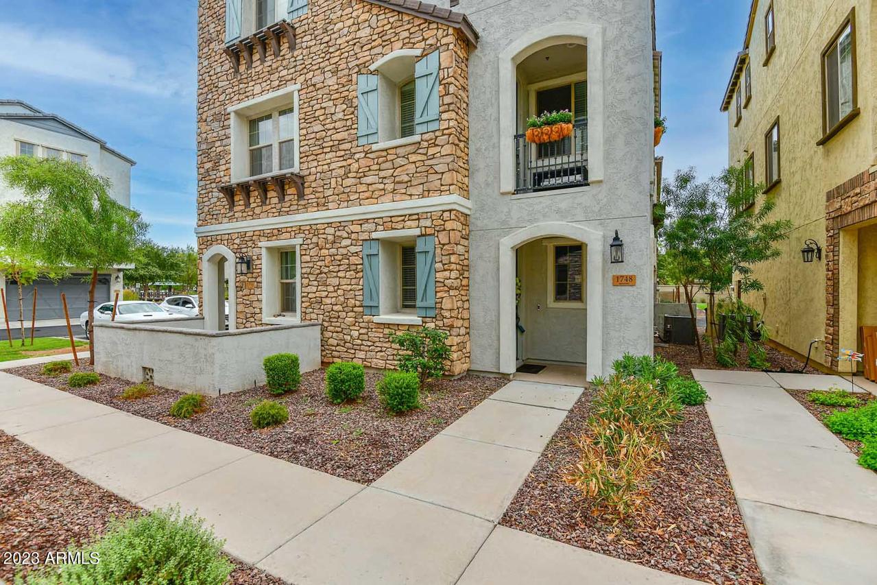 1748 E Hampton Ln., Gilbert, AZ 85295
