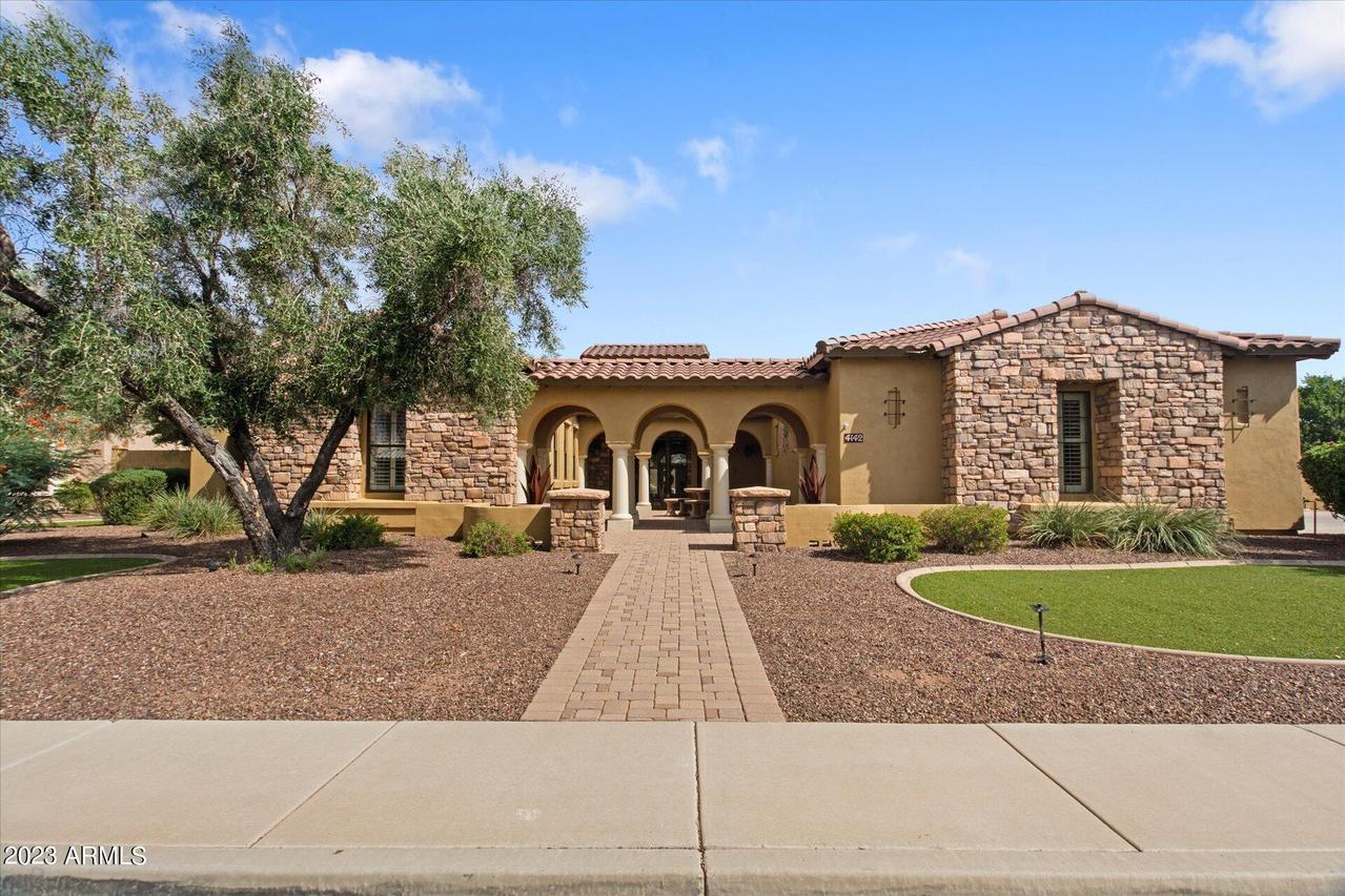 4142 E Scorpio Pl., Chandler, AZ 85249
