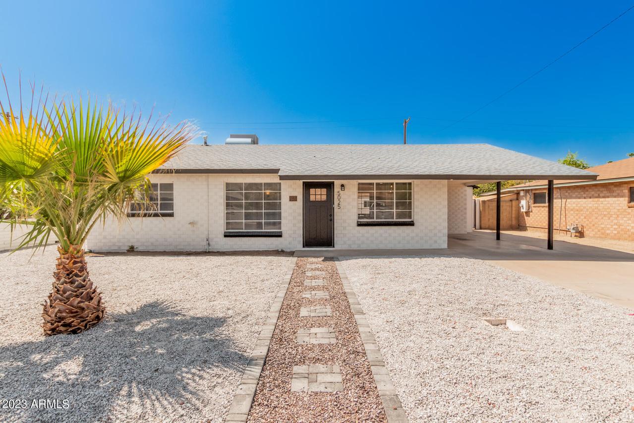 5025 W Gardenia Ave., Glendale, AZ 85301
