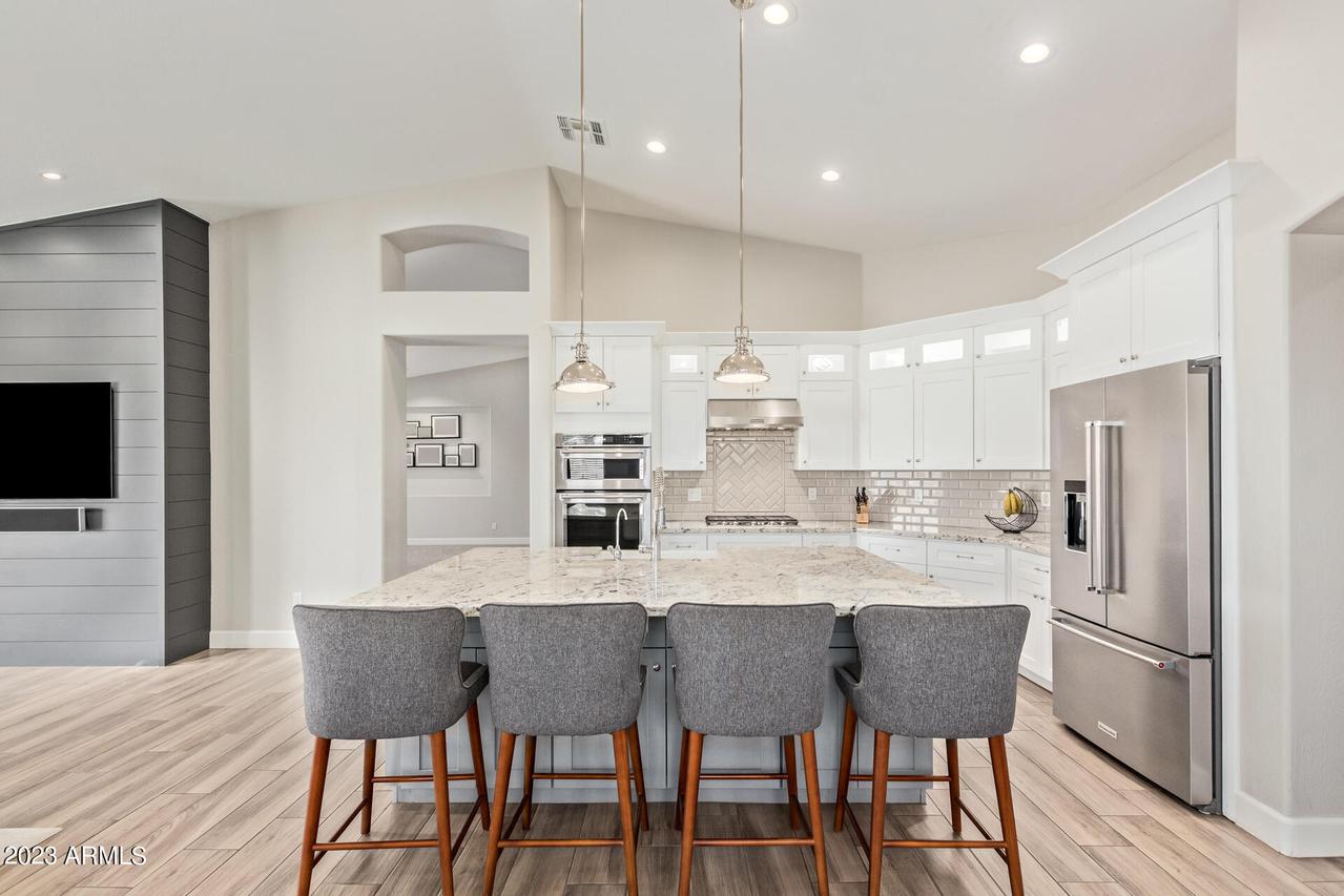 2083 W Enfield Way, Chandler, AZ 85248