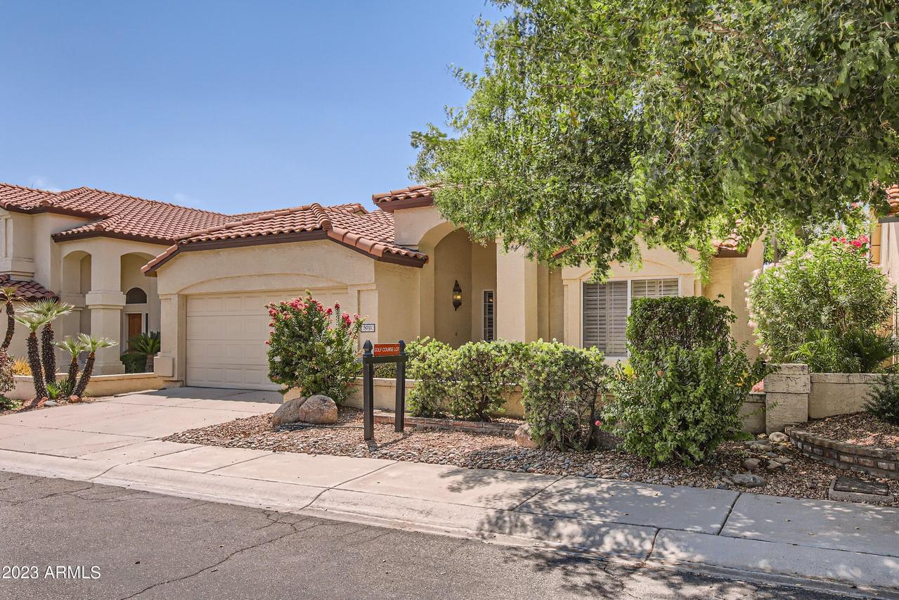 5011 E La Mirada Way, Phoenix, AZ 85044