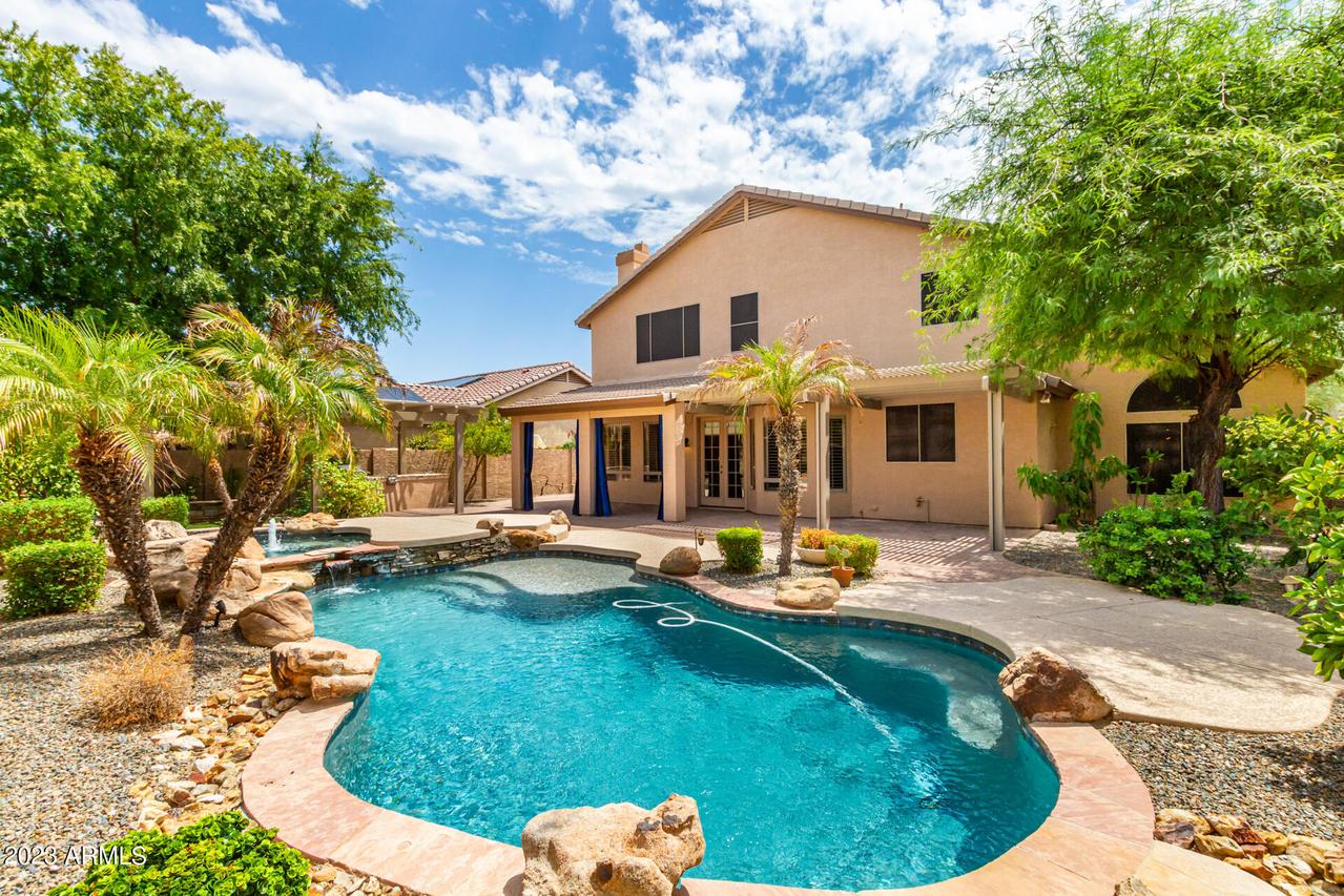 7024 W Morning Dove Dr., Glendale, AZ 85308