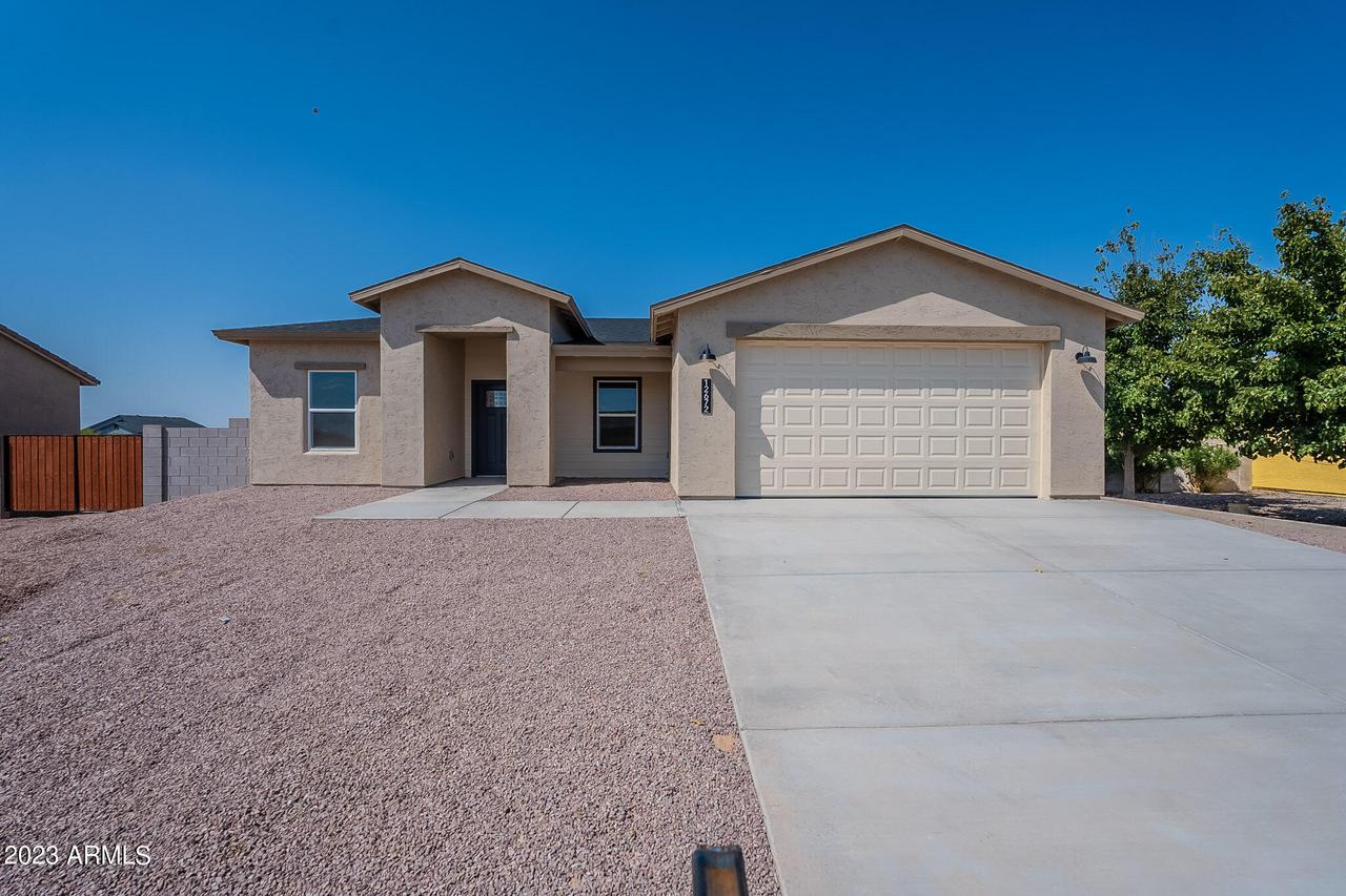 12672 W Madero Dr., Arizona City, AZ 85123
