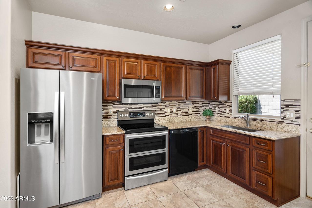 60 W Wood Dr., Chandler, AZ 85248