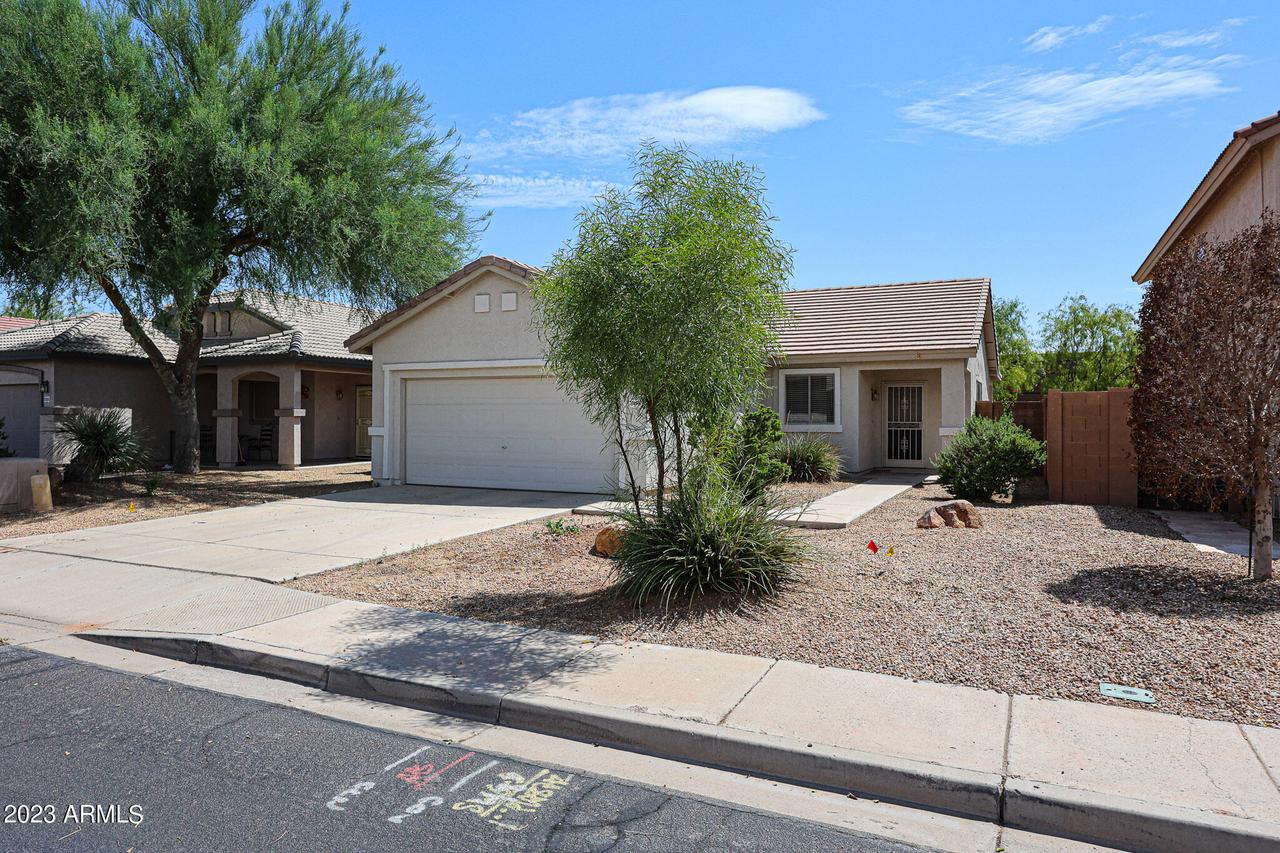 17493 N 167th Dr., Surprise, AZ 85374