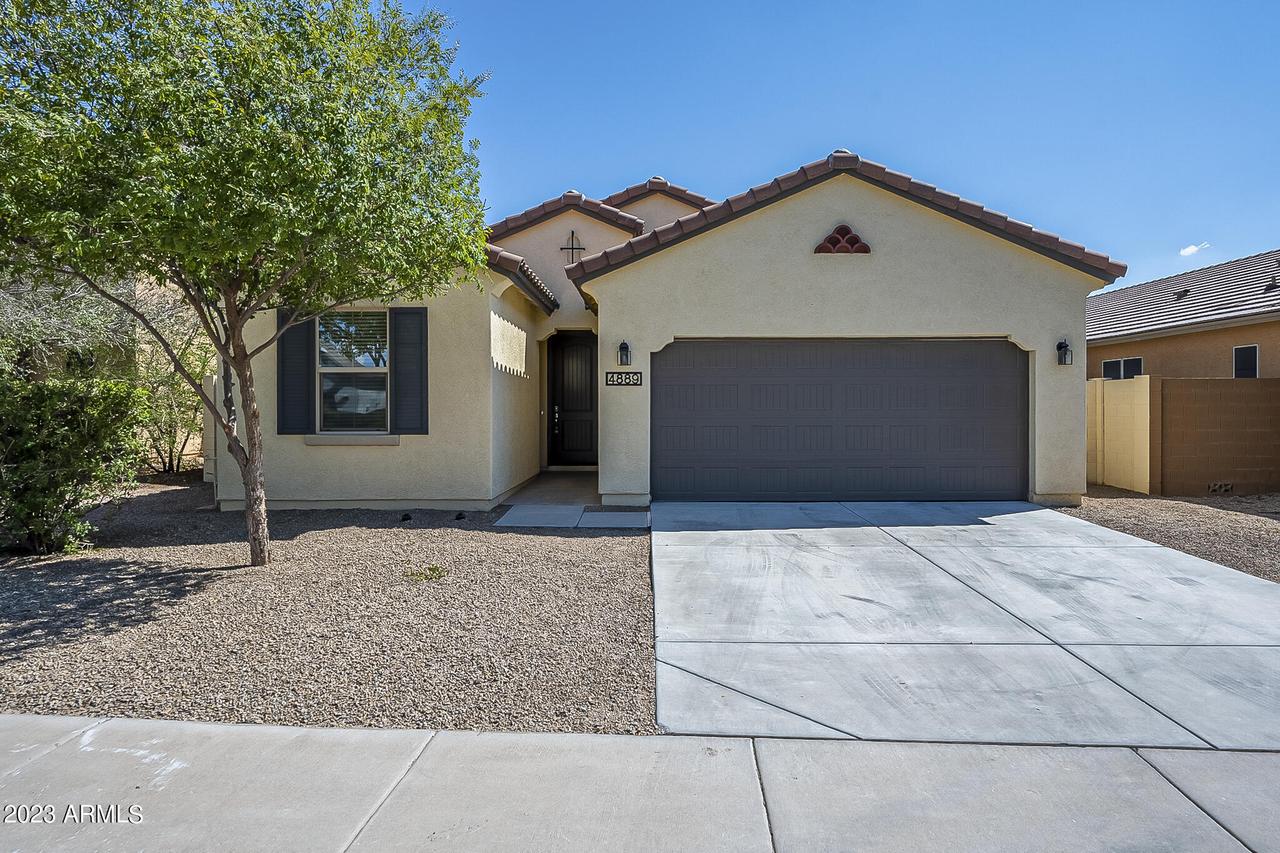4889 E Alamo St., San Tan Valley, AZ 85140