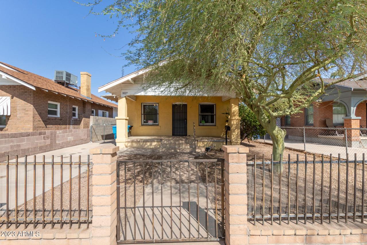 1027 N 11th St., Phoenix, AZ 85006
