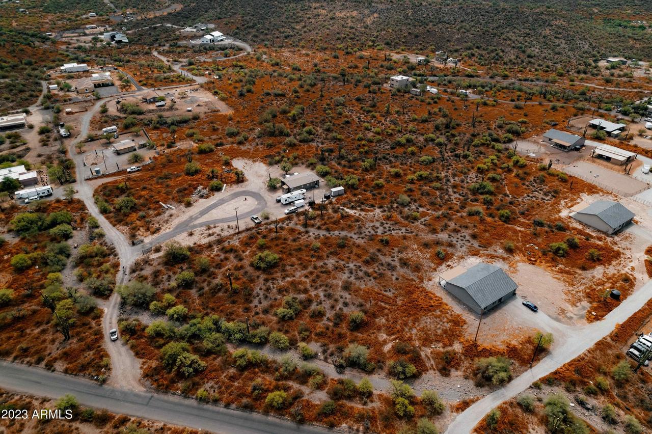 0000 E Gravel Rd. #A, New River, AZ 85087