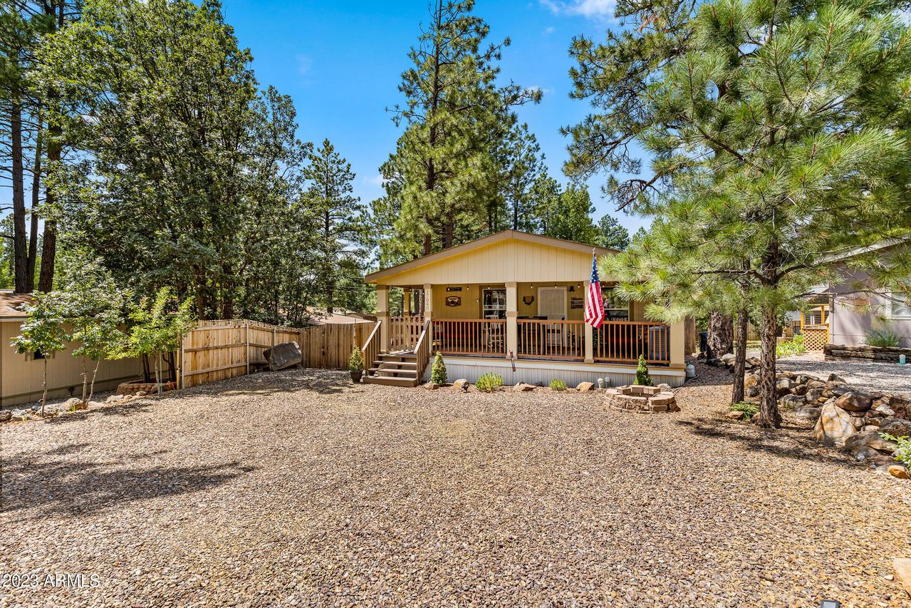 17040 Big Sky Dr., Munds Park, AZ 86017