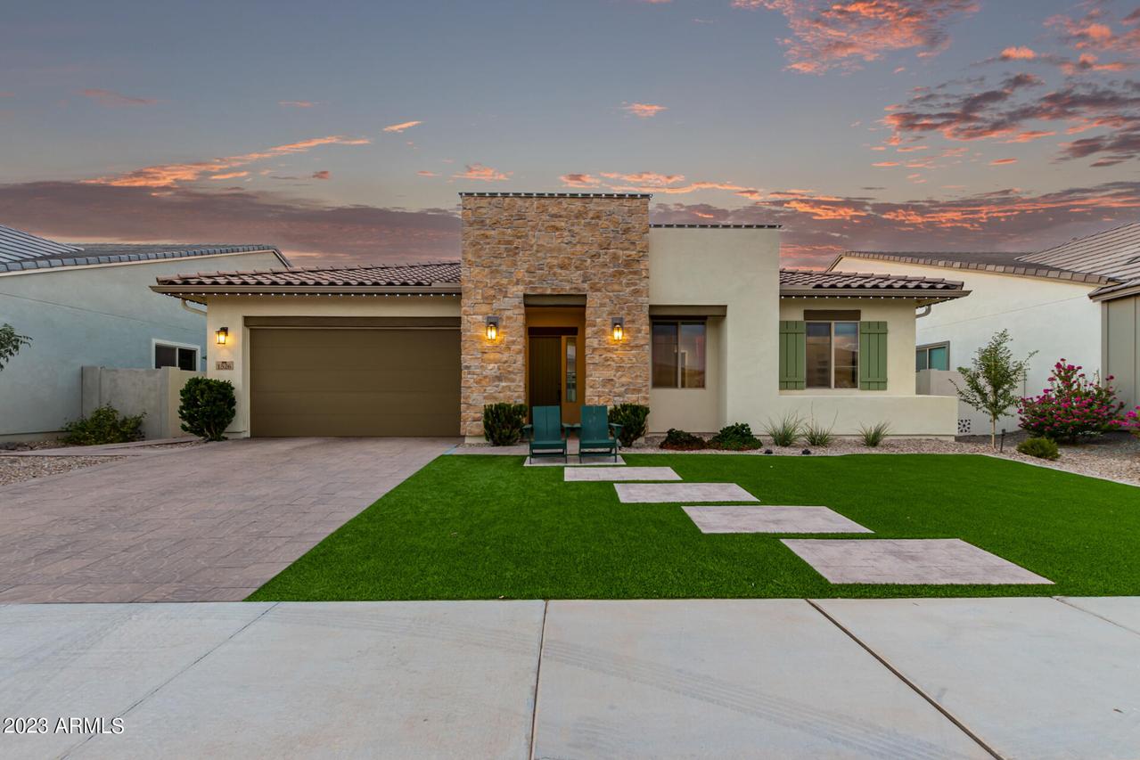 1526 E Lynx Way, Gilbert, AZ 85298