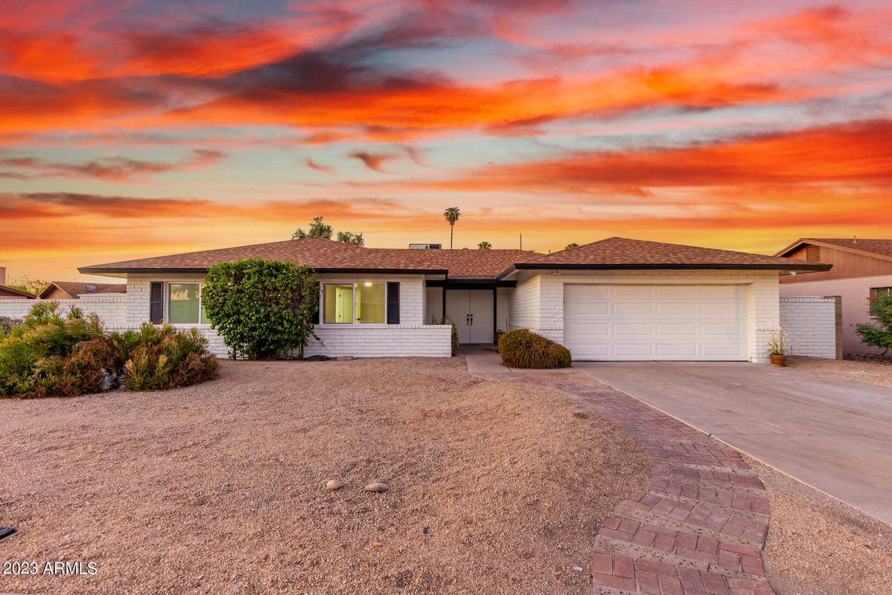 1808 E Oxford Dr., Tempe, AZ 85283