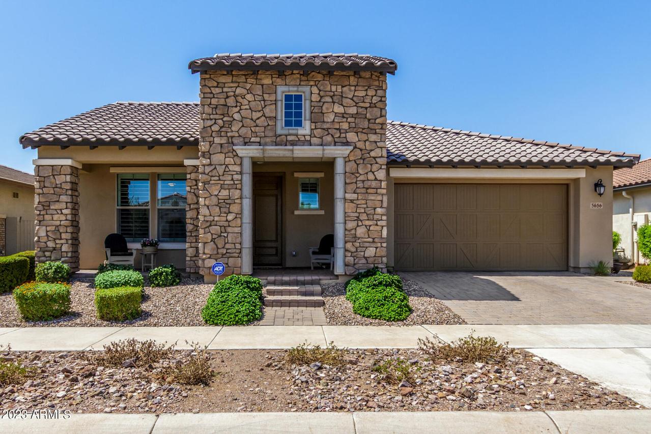5656 S Winchester, Mesa, AZ 85212