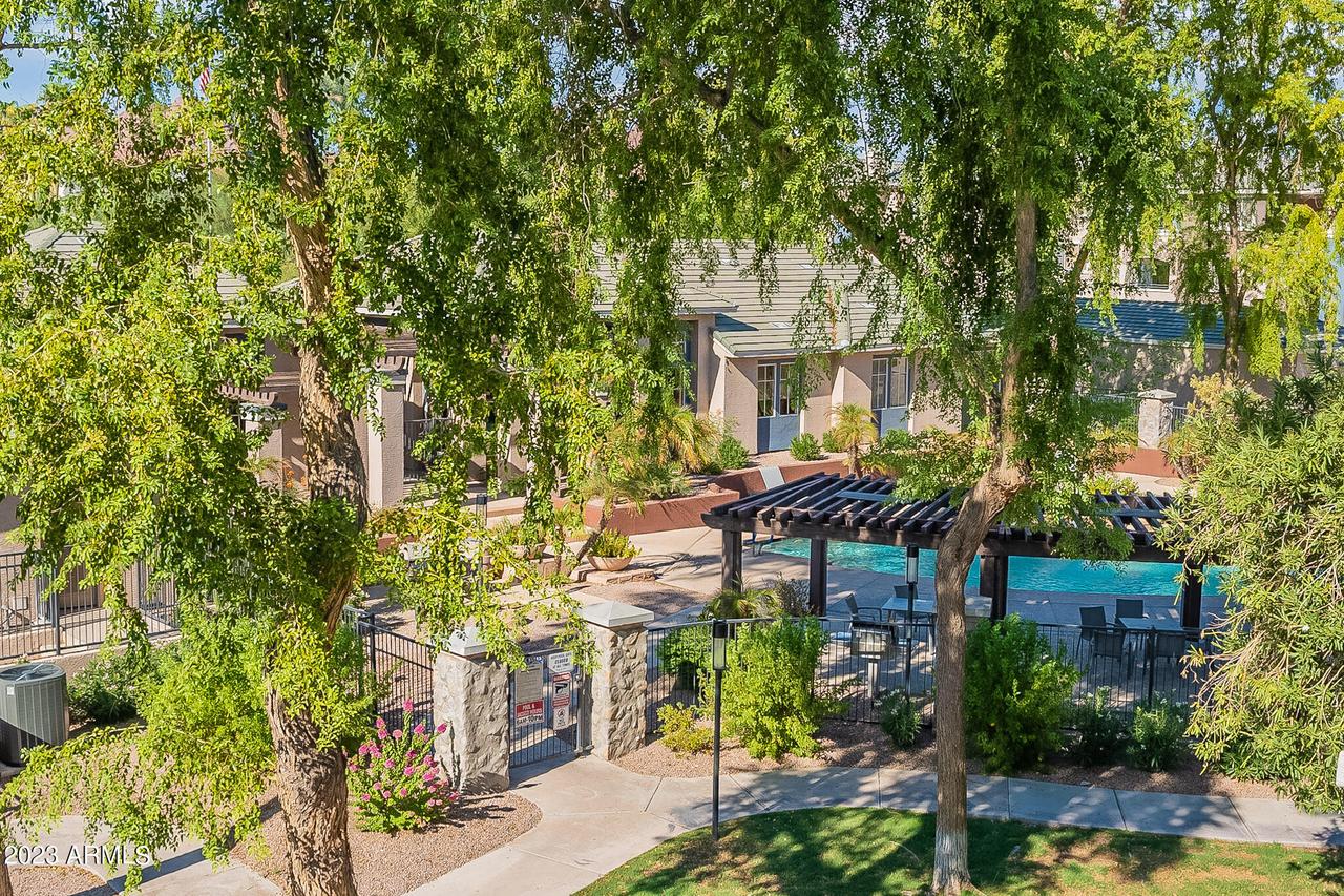 5345 E Van Buren St. #310, Phoenix, AZ 85008