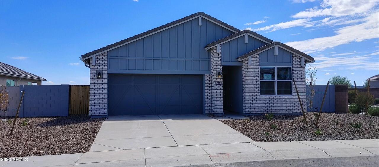 1449 W Gloucester Rd., San Tan Valley, AZ 85143
