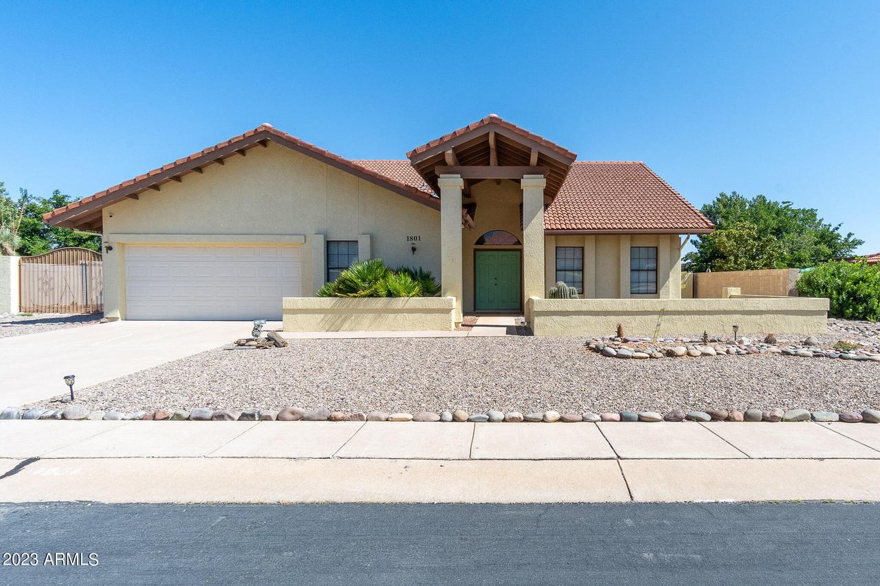 1801 Sunview Way, Sierra Vista, AZ 85635