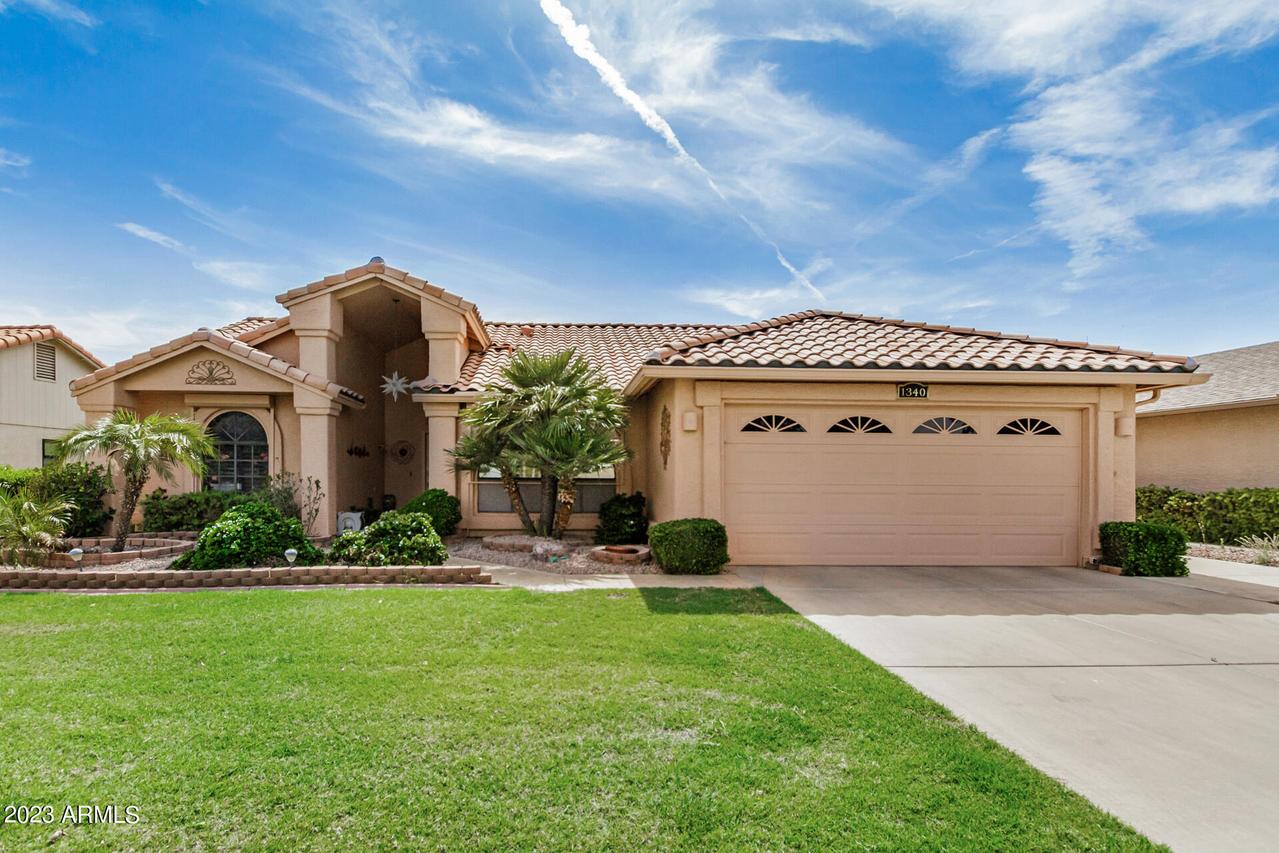 1340 Leisure World, Mesa, AZ 85206