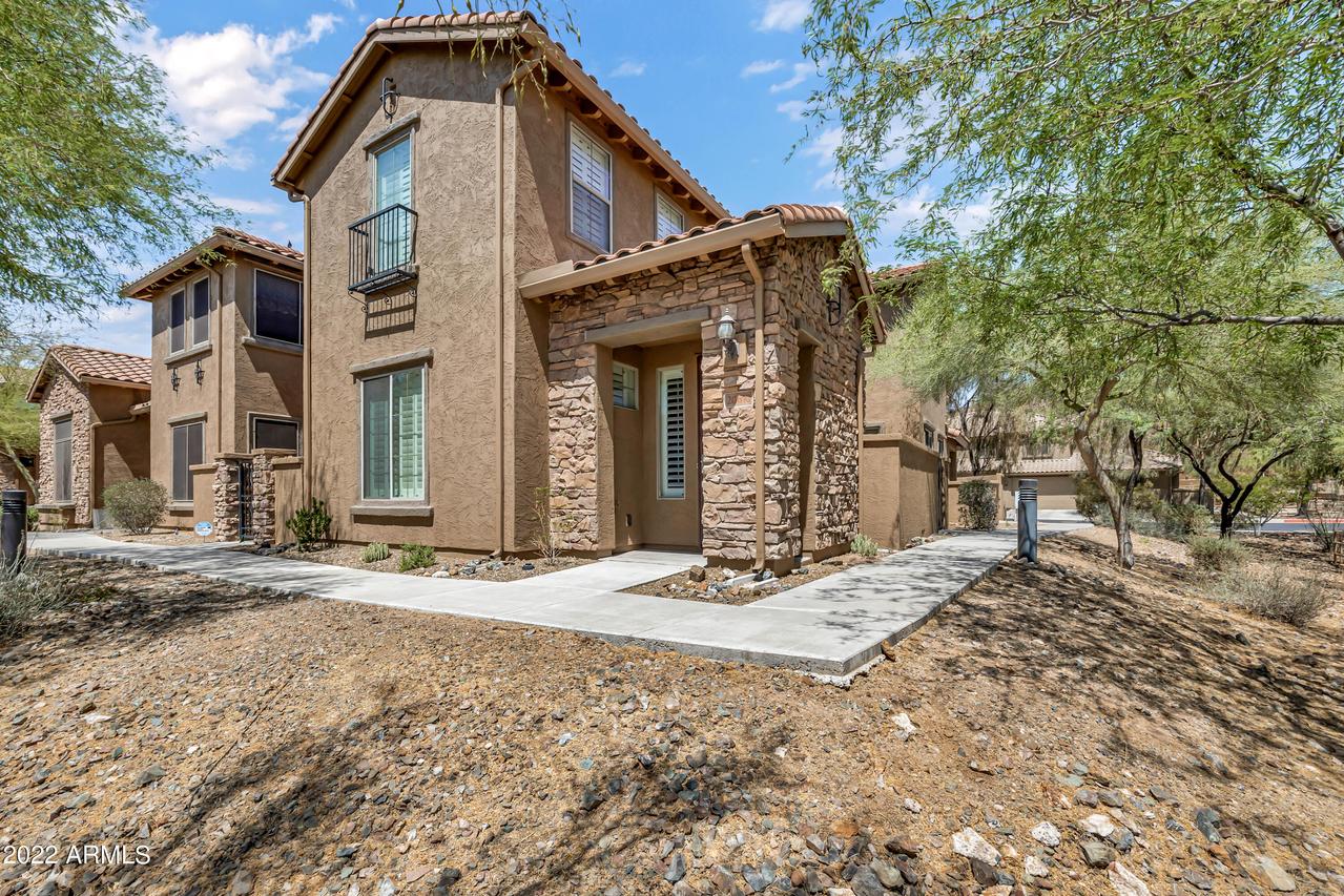 28610 N 21st Ave., Phoenix, AZ 85085