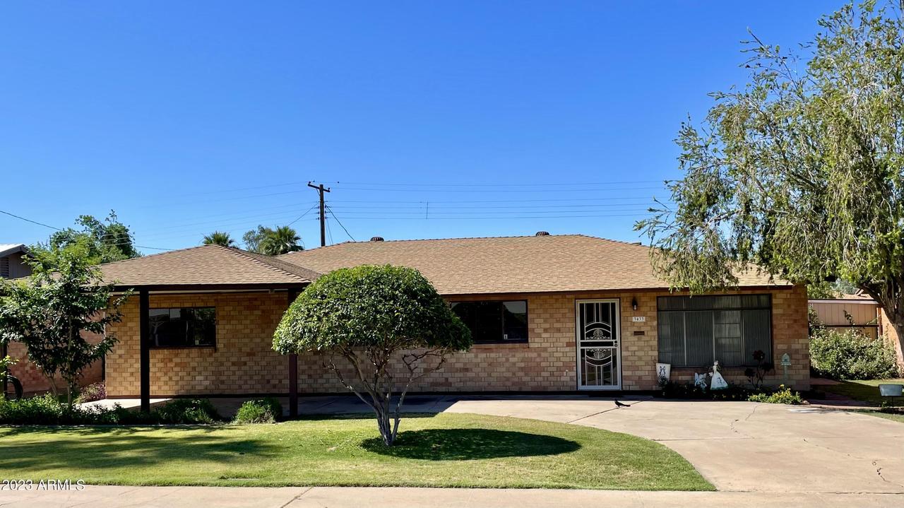 3433 W Mclellan Blvd., Phoenix, AZ 85017