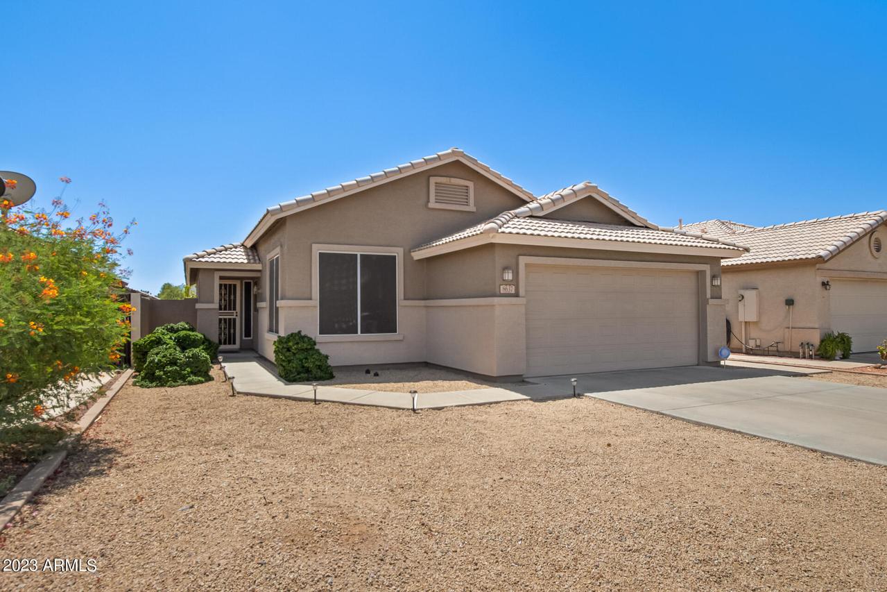 8637 W Shaw Butte Dr., Peoria, AZ 85345