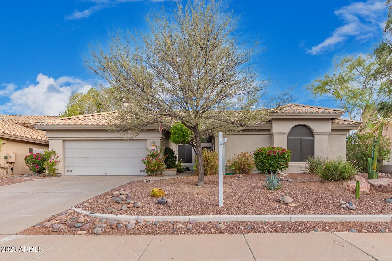 3442 E Winona St., Phoenix, AZ 85044