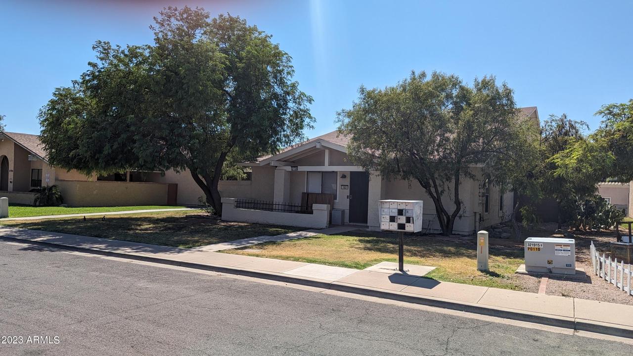 2728 N Salem St., Mesa, AZ 85215