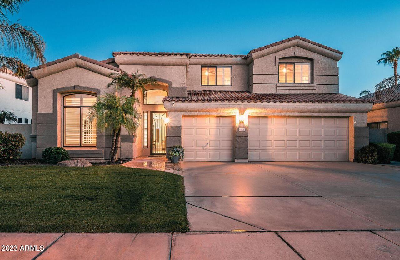 735 W Desert Broom Dr., Chandler, AZ 85248